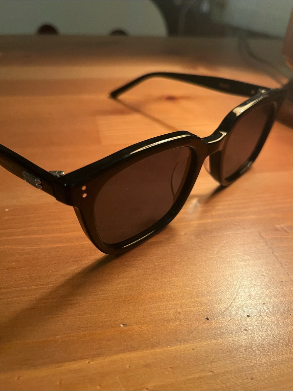 Black Square Sunglasses - Classic Polarized Shades - Gentle Monster - Picture 6 of 6